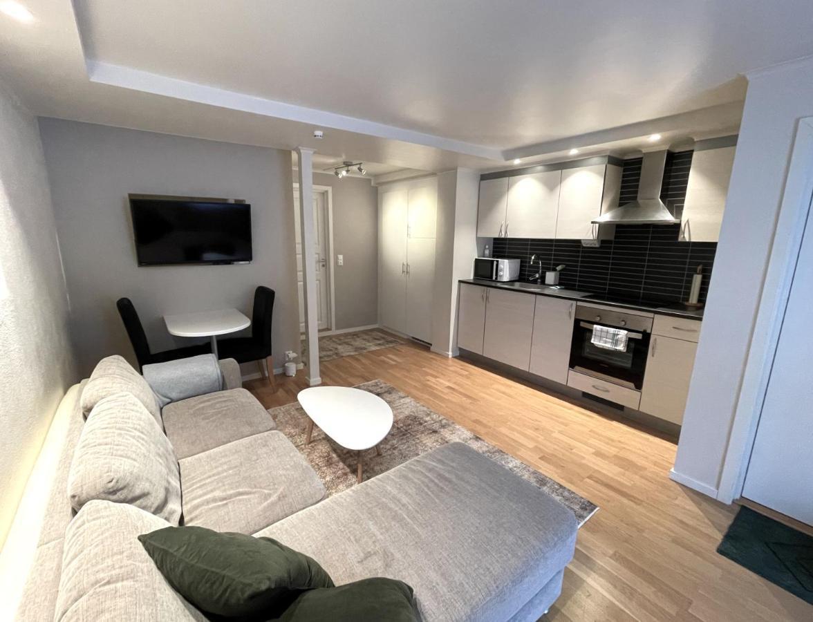 Daltind - Modern Apartment With Free Parking Narvik Esterno foto